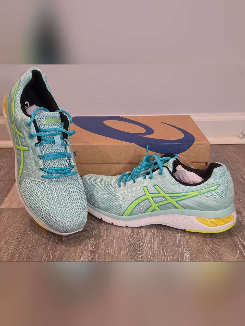 ASICS GEL‑EASE Men’s Size 11 Running Shoes – Fresh Ice/Safety Yellow – NIB